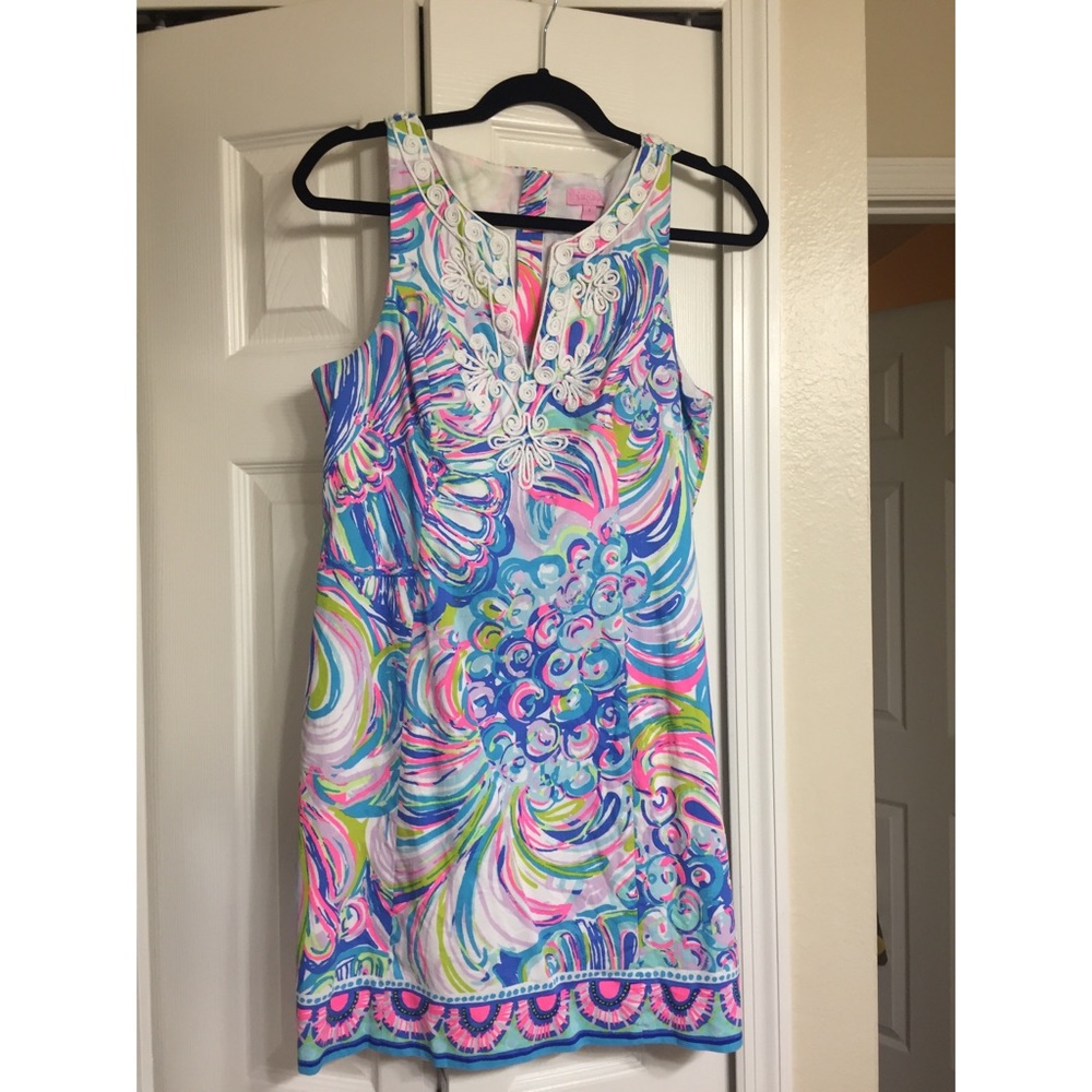 Lilly Pulitzer Gabby Shift in Gillty Pleasure